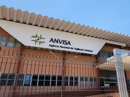 Anvisa proíbe comercialização de medicamentos e complemento alimentar
