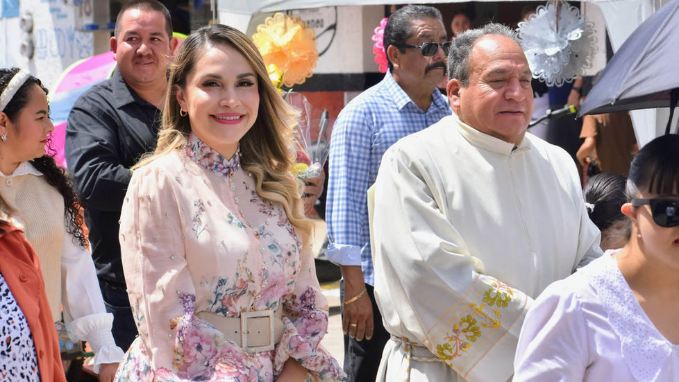 Coeneo celebra con devoción la fiesta de la Virgen del Rosario