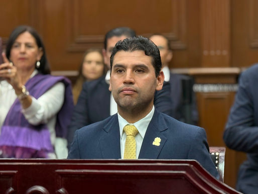 Inscripción en letras de oro de Amalia Solórzano es un acto de justicia histórica para las mujeres de Michoacán: Octavio Ocampo