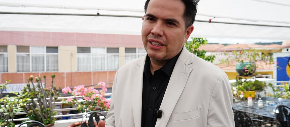 Invita Rafa Linares a la ciudadanía a seguir de cerca el trabajo a través de sus redes sociales