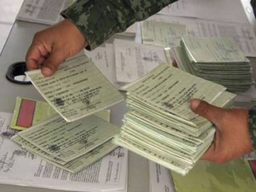 GOBIERNO DE ZACAPU, INFORMA SOBRE ENTREGA DE CARTILLA MILITAR LIBERADA (Clase 2004 y Remisos).