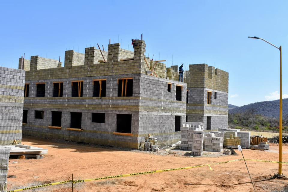 Coeneo avanza en vivienda digna con supervisión de obra del programa Viviendas para el Bienestar