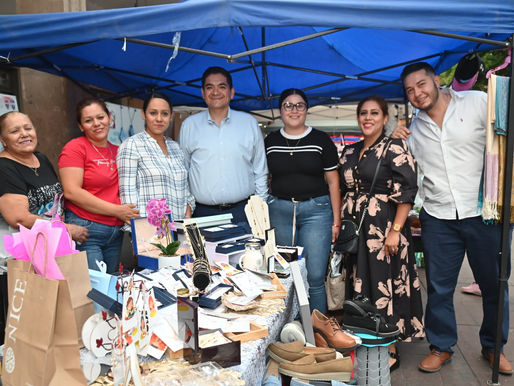 Expo Emprendedores en Tangancícuaro es un Éxito en el Día de las Madres