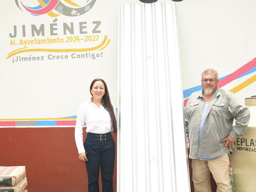 Presidenta de Jiménez Entrega Materiales con Subsidio a Pobladores de Varias Comunidades