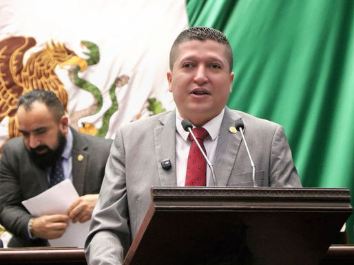 Presenta Vicente Gómez iniciativa para resolver laudos laborales en ayuntamientos