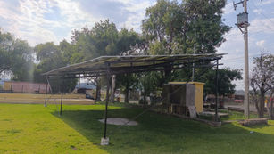 Instalan nuevos paneles solares en Exhacienda de Curimeo para fortalecer el suministro de agua