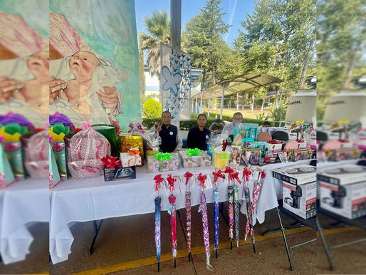 Marco Aurelio Nava asiste al festejo de las mamás en la sec. federal Lázaro Cárdenas de Paracho