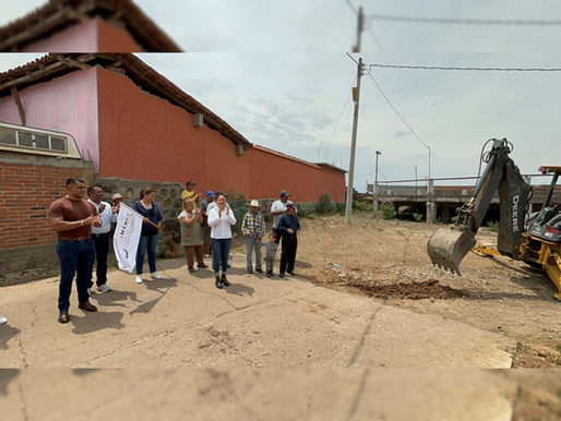 ARRANCA OBRA DE PAVIMENTACIÓN EN EL CUATRO