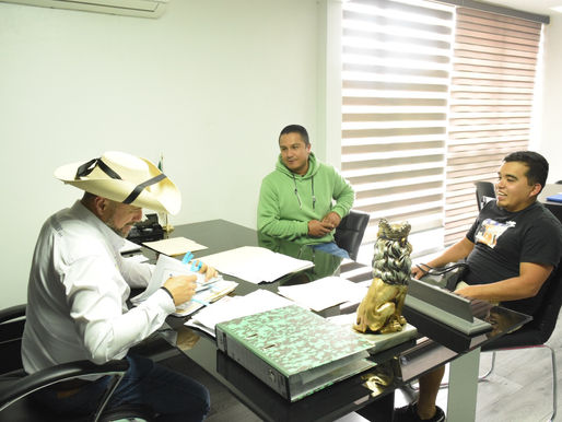 El Alcalde Luis Felipe León Balbanera, Fortalece Vínculos y Apoya las Tradiciones en Tirindaro