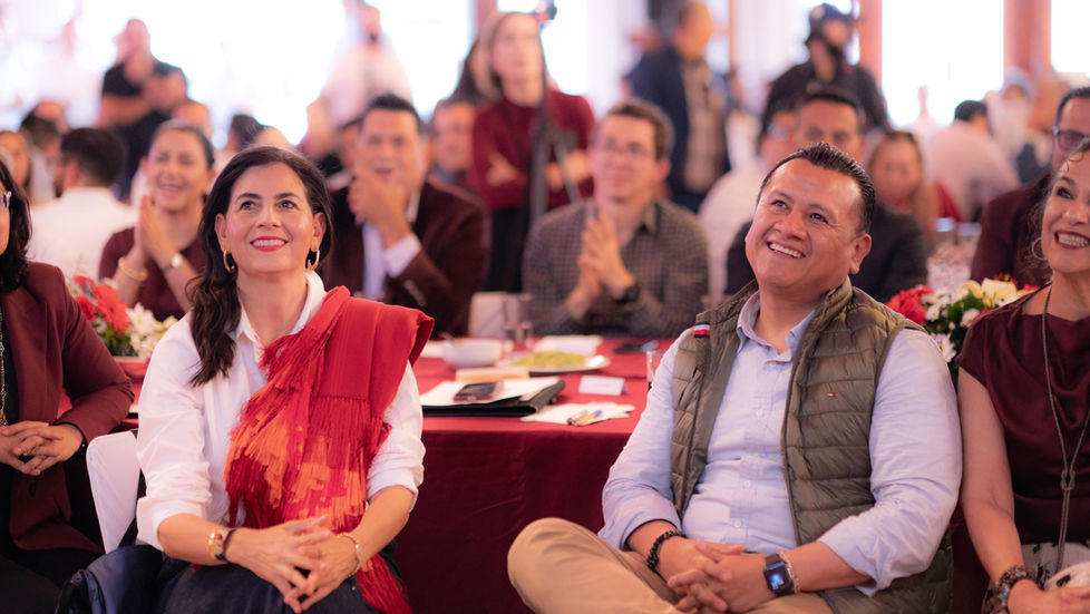 Gaby Molina llama a cerrar filas con Carlos Torres Piña rumbo a 2027