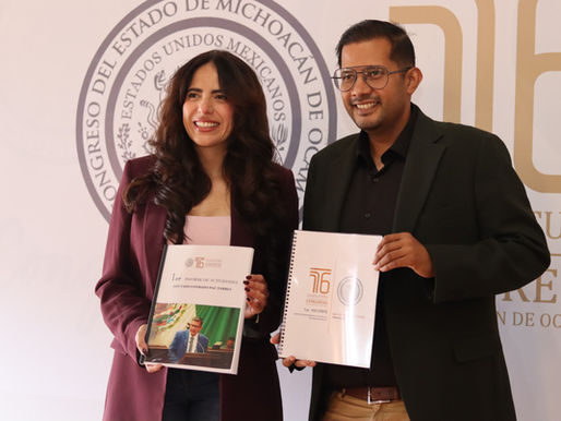 Conrado Paz entrega su Primer Informe Legislativo a la Mesa Directiva del Congreso