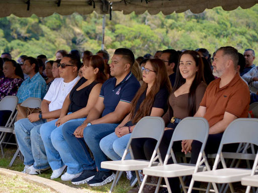 Claudia Griselle Sanhua participa en celebración religiosa en honor a Santa Teresa en Jiménez