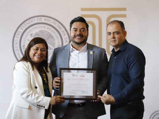 Reconoce Congreso del Estado a la Clínica de Disrafismo Espinal dirigida por el doctor Agustín Calderón Pérez