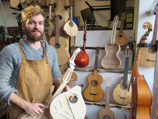 Rezé. Le luthier veut partager son art