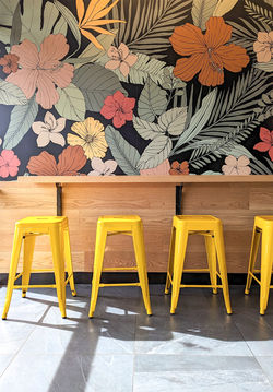 Ululani's Hawaiian Shave Ice Seating