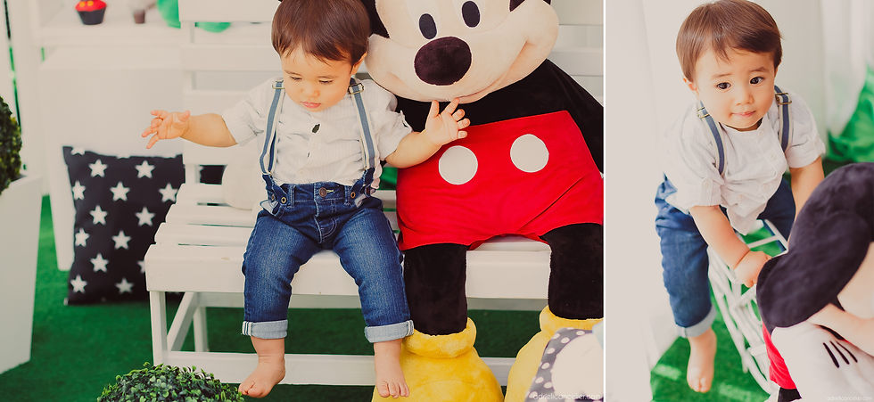 fotografia de festa infantil em Curitiba por Adrieli Cancelier, festa de 1 ano do Rafael com a decoração com tema do Mickey no Buffet Festa.com