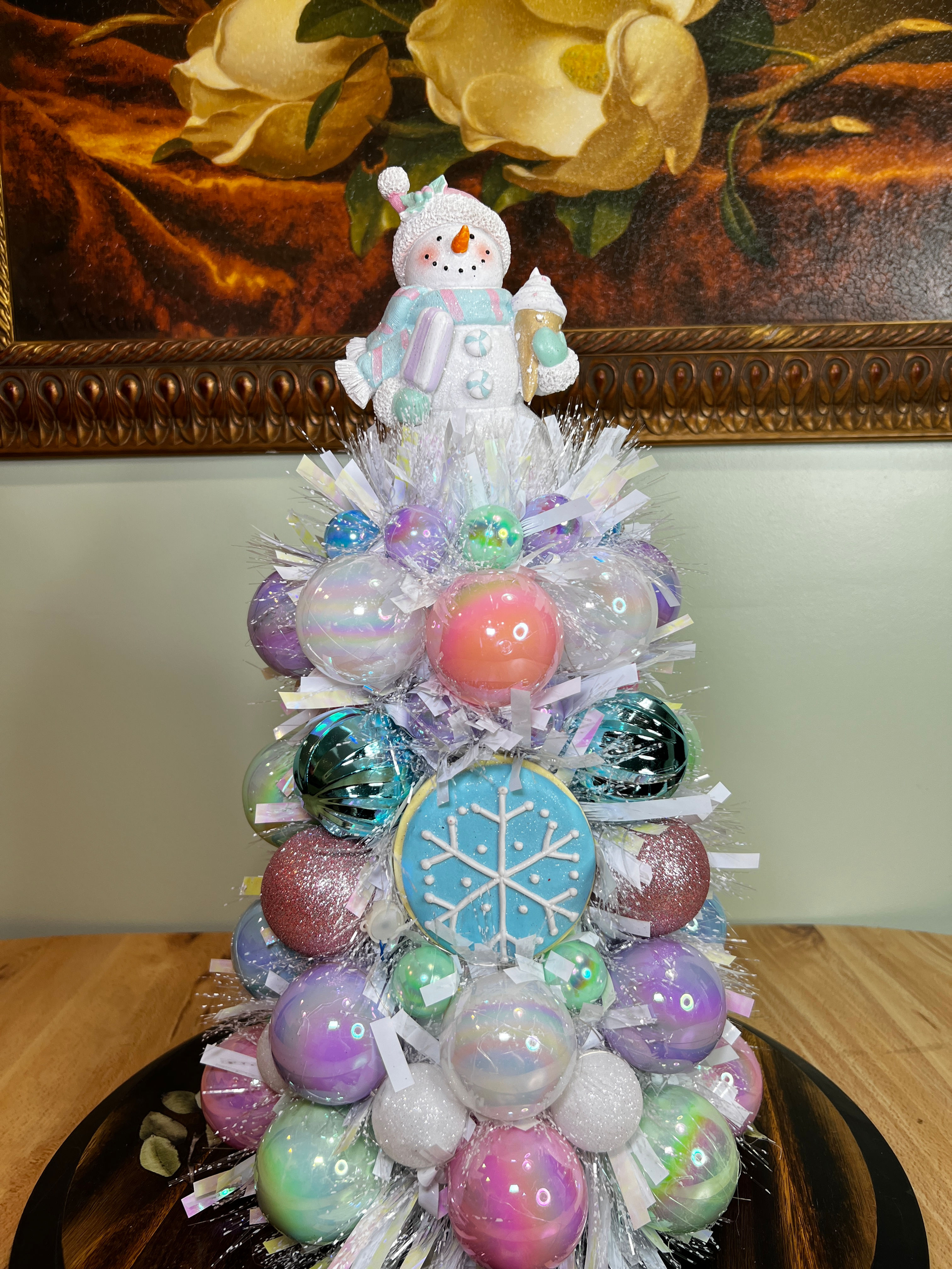 Sweet Frosty-Pink Hat- Musical Grapevine Tree