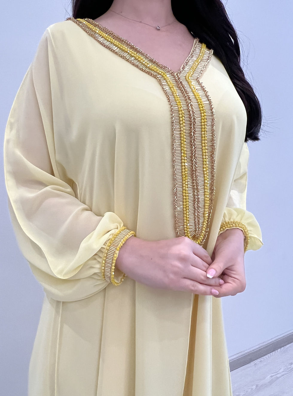 الصورة المصغرة: 2 Pc Chiffon Handmade Embroidery