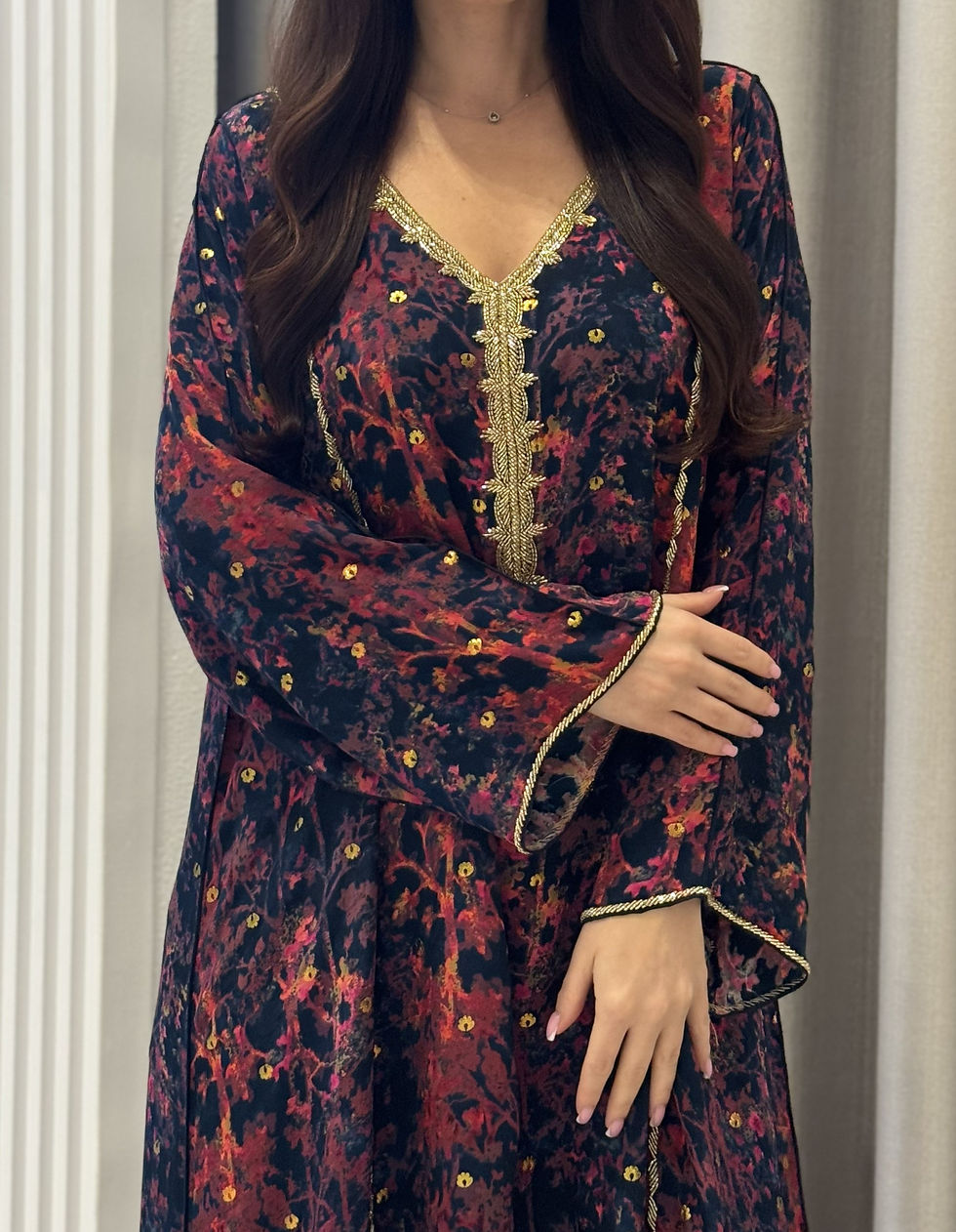 الصورة المصغرة: Pure Crepe Jacquard Zari