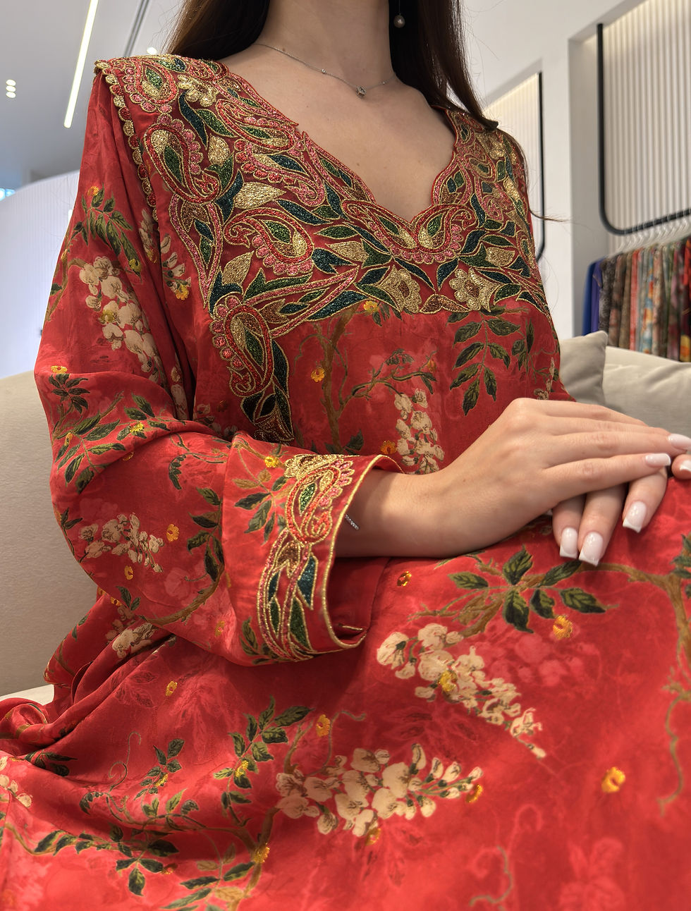 الصورة المصغرة: Pure Crepe Jacquard Zari