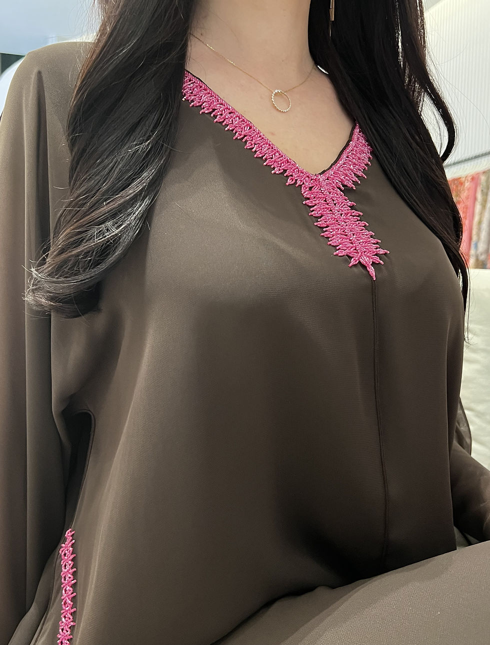 الصورة المصغرة: 2 Pc Chiffon Handmade Embroidery