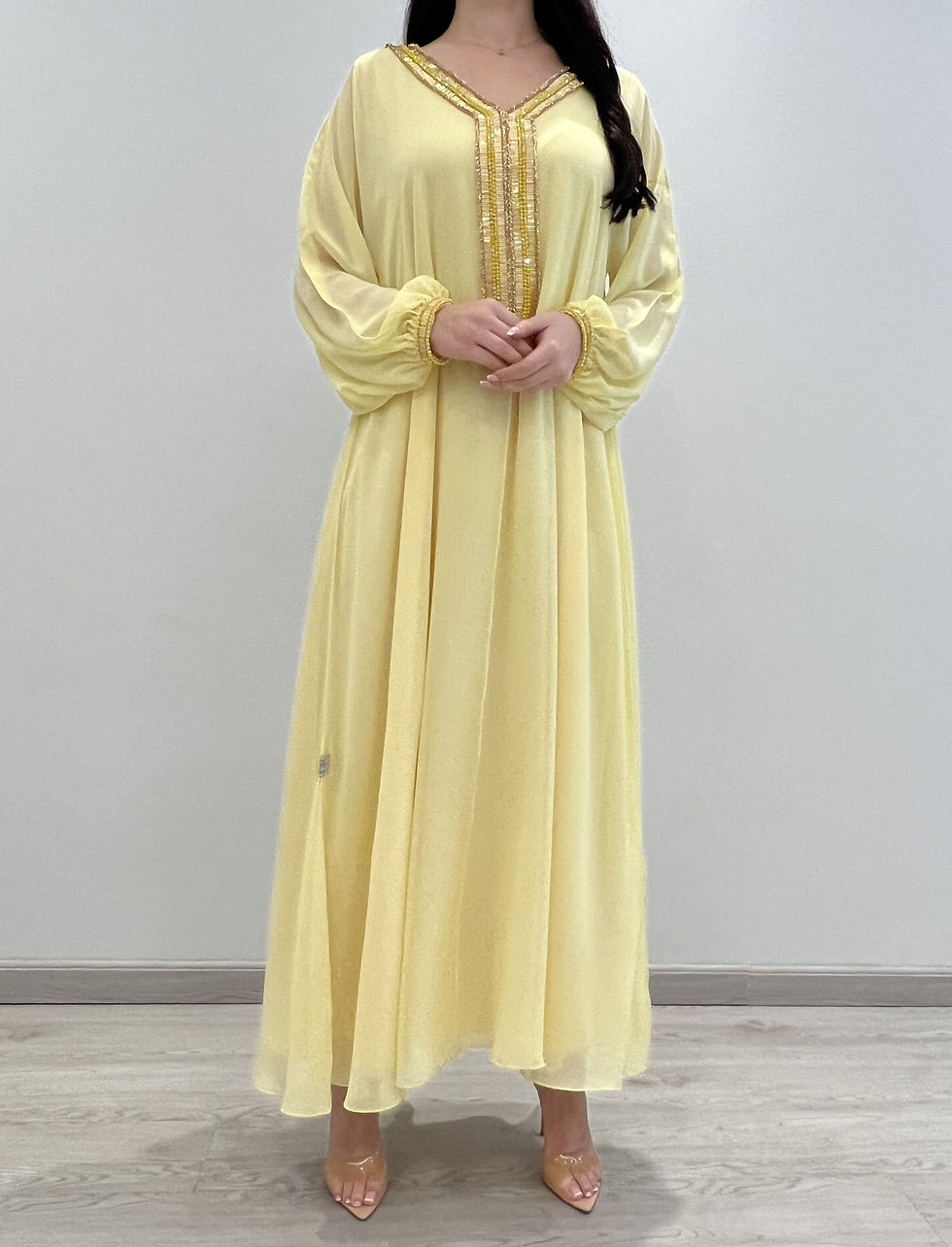 الصورة المصغرة: 2 Pc Chiffon Handmade Embroidery