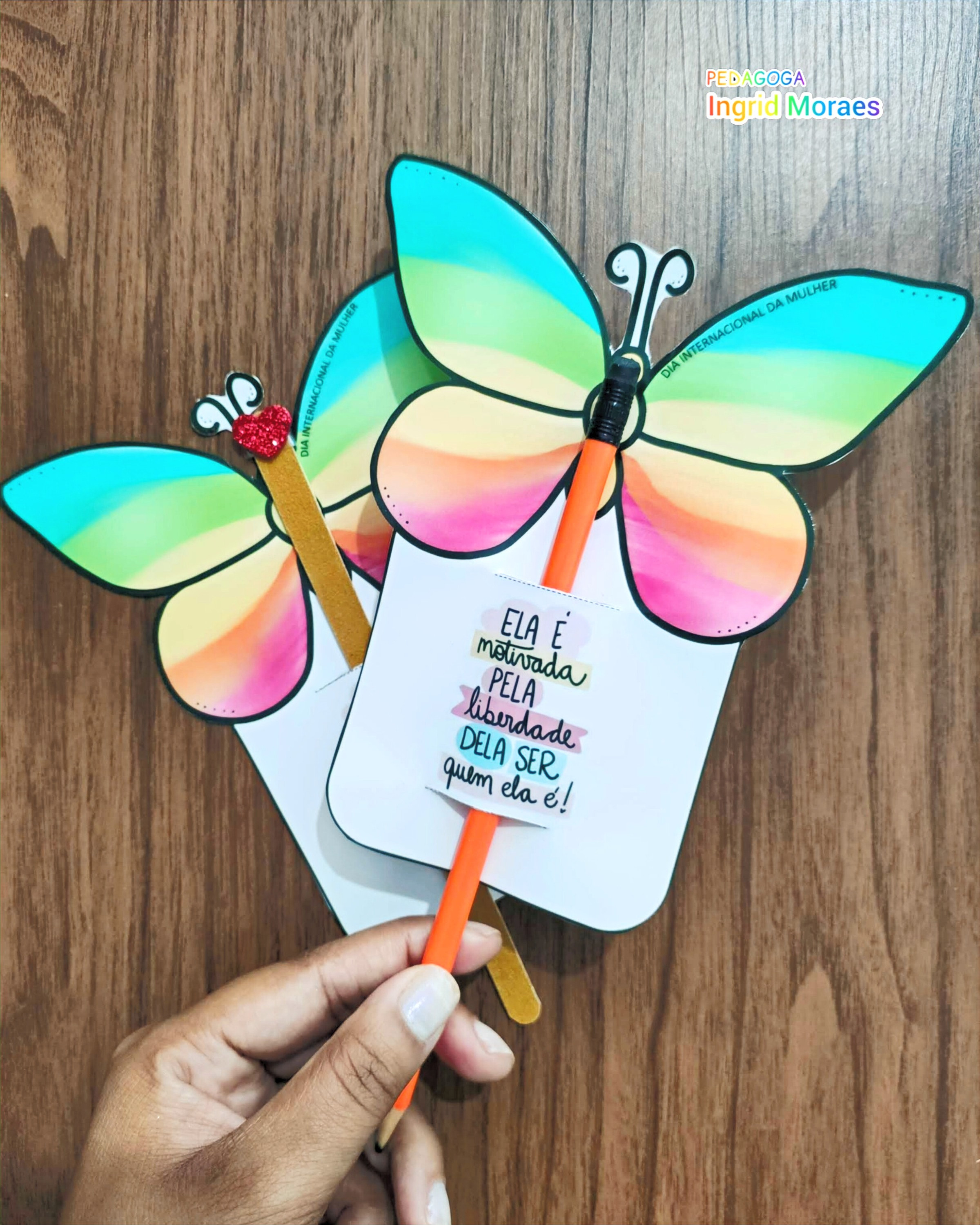 Cartão Borboleta Dia Da Mulher
