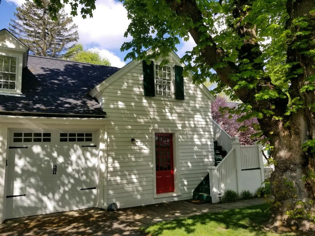Gallery Chimney Hill