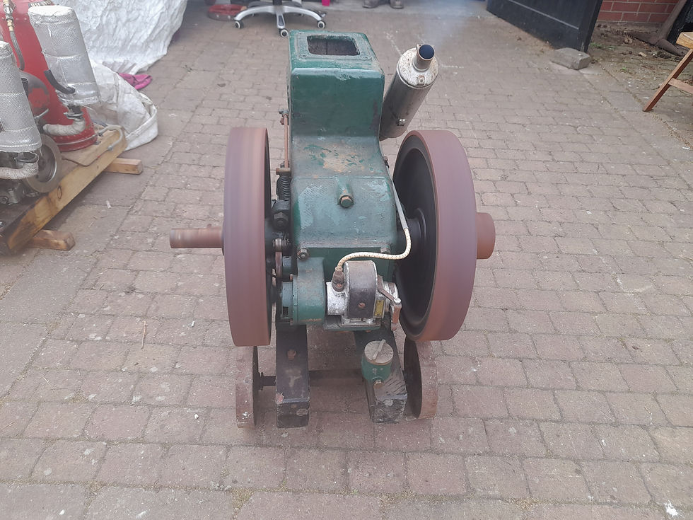 Thumbnail: Crossley 1040 horizontal stationary engine