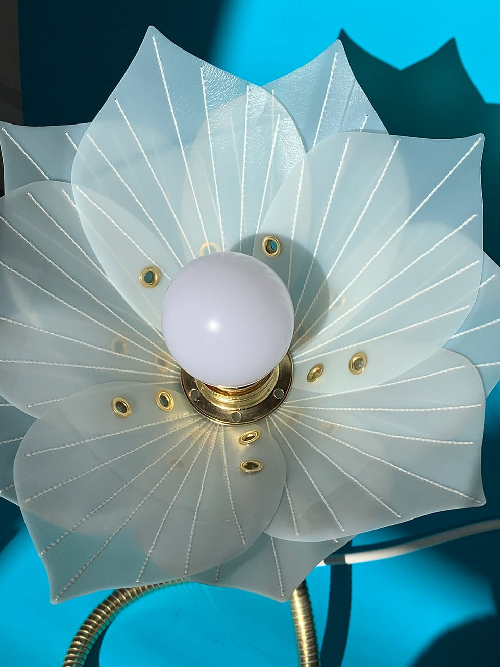 Thumbnail: White Stitch Lamp