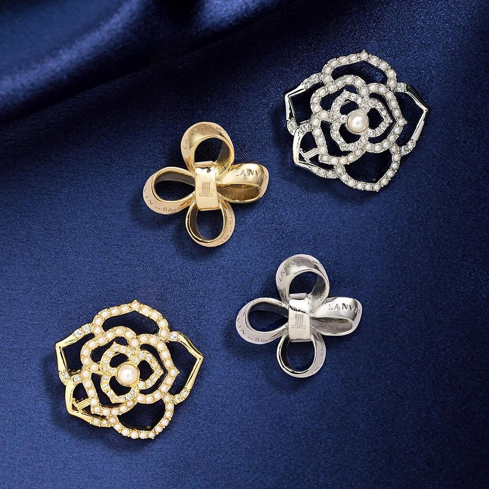 〈ランバン オン ブルー〉
コスチュームジュエリーショップ ニューオープン