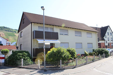 Bild eines 4-Familien-Hauses