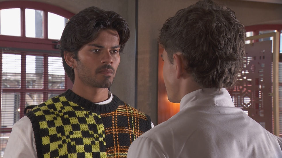 Dillon tells Frankie that he no longer loves Lucas in Hollyoaks 