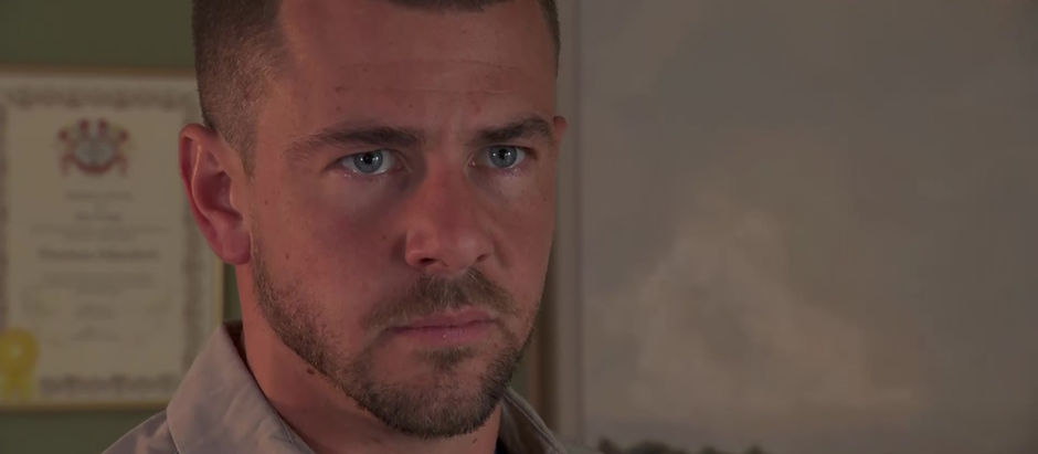 Joel’s life is in danger from both serial killer Jez and Tommy ‘the reaper’ in Hollyoaks