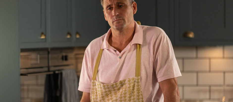 Tony chooses Diane over Mercedes in Hollyoaks