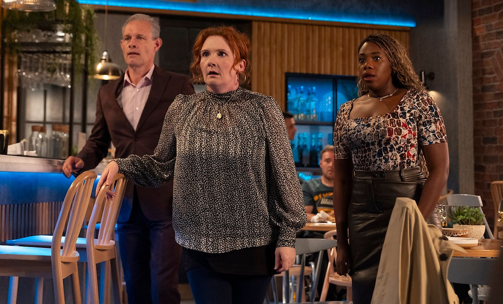 Tyrone loses his temper during date night with Fiz in Corrie