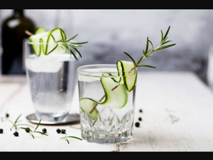 香りは記憶の底に沈んだあの頃を