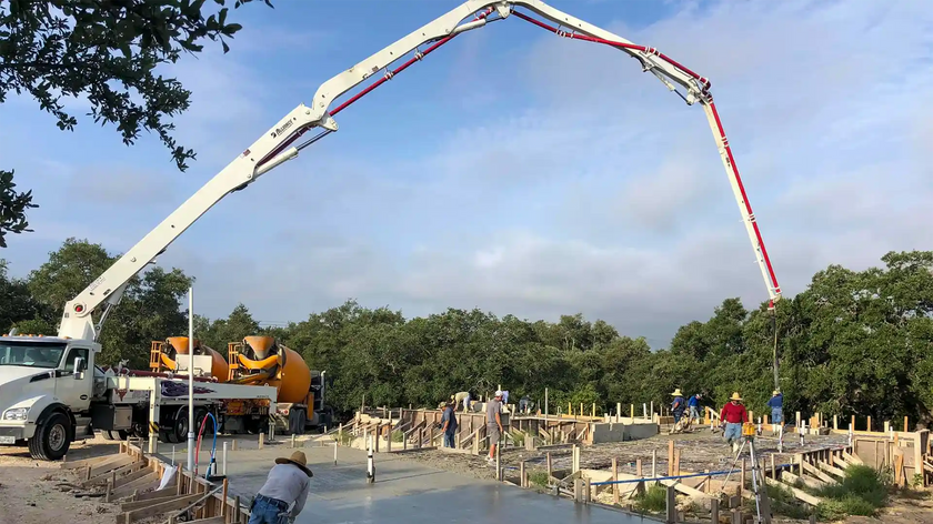 custom home builder wimberley, texas - upright builders
