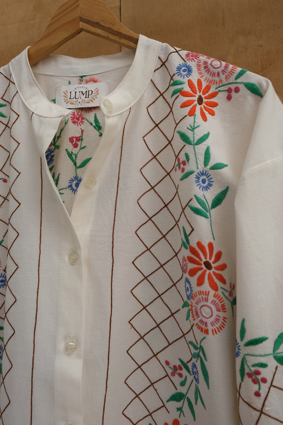 Thumbnail: Cotton shirt dress with flower embroidery