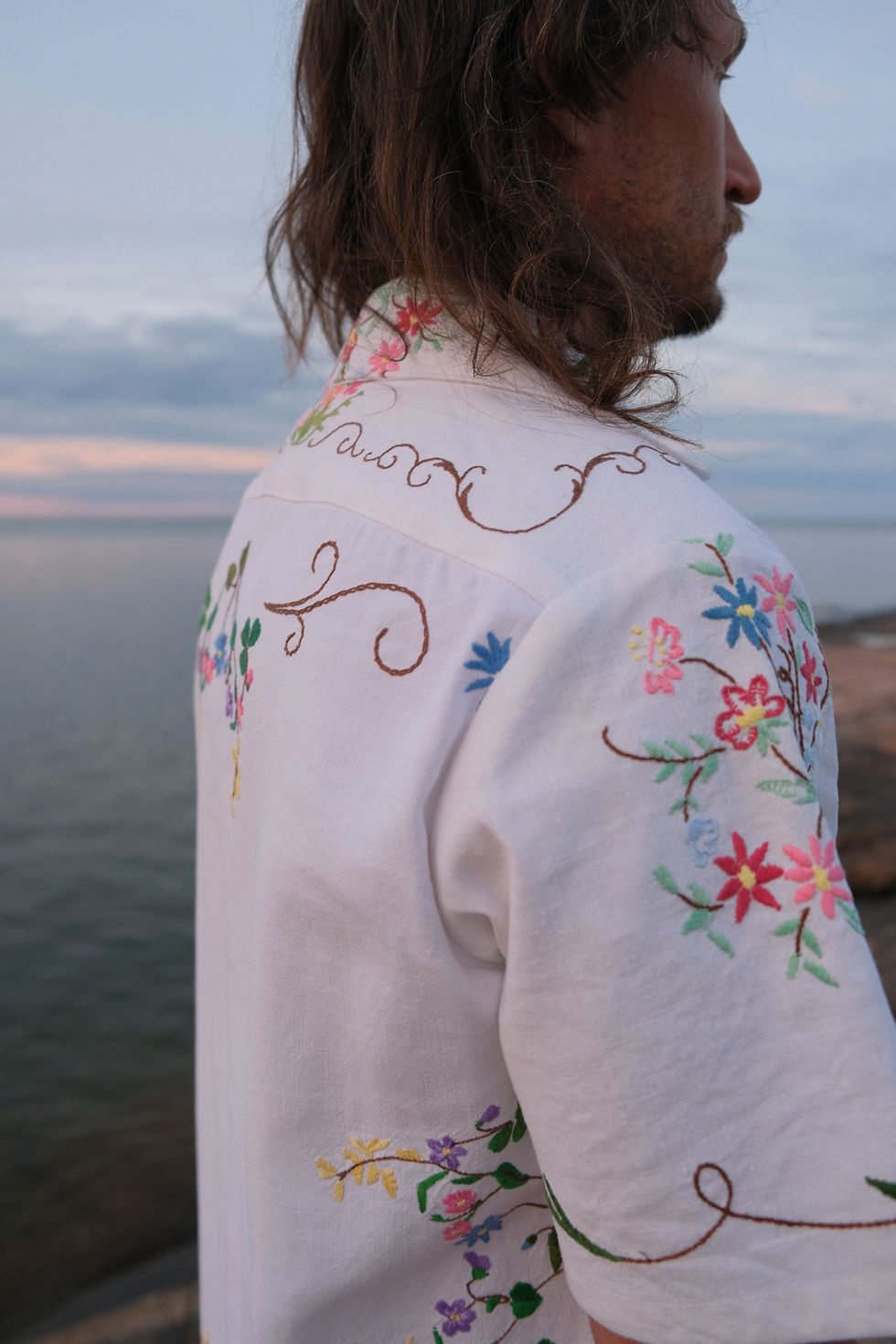 Thumbnail: Resortshirt with flowerembroidery