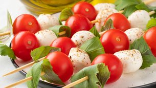 5-Minute Appetizer: Simple Caprese Skewers