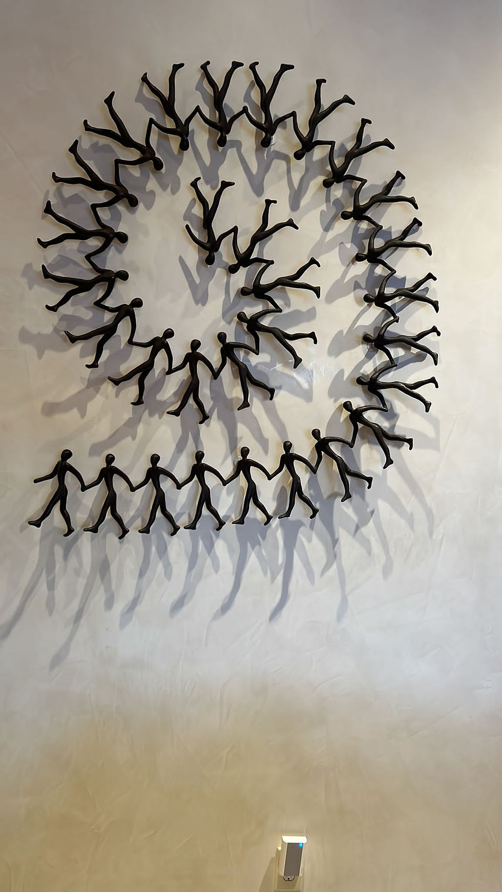 Thumbnail: Tolla Inbar, Spiral circle of life, Black sculpture