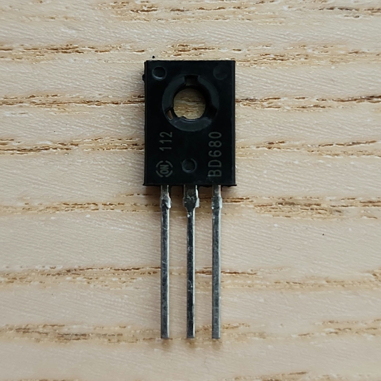 BD680 4A 80V Bipolar Darlington Transistors