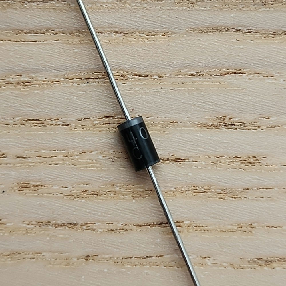 5pcs SR240 40V 2A Schottky Barrier Rectifier Diode
