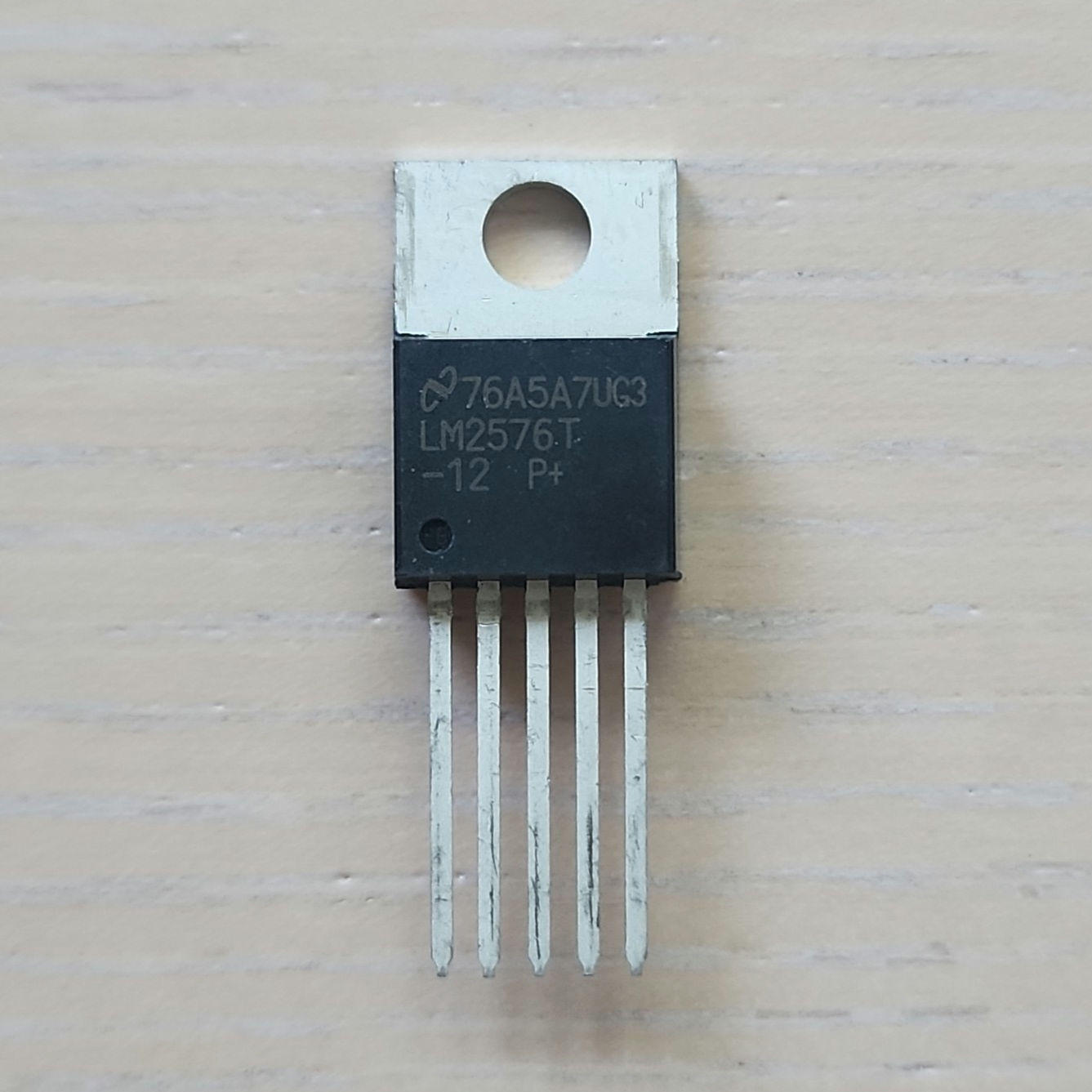 5pcs LM2576T-12 40V 3A Buck Switching Regulator 12V Output