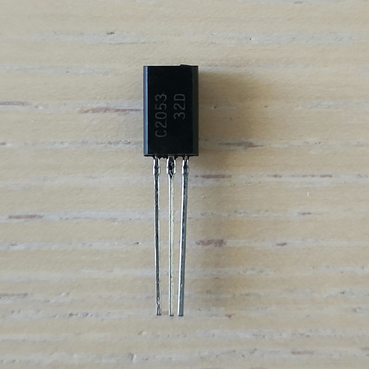 2SC2053 40V NPN Silicon Transistor
