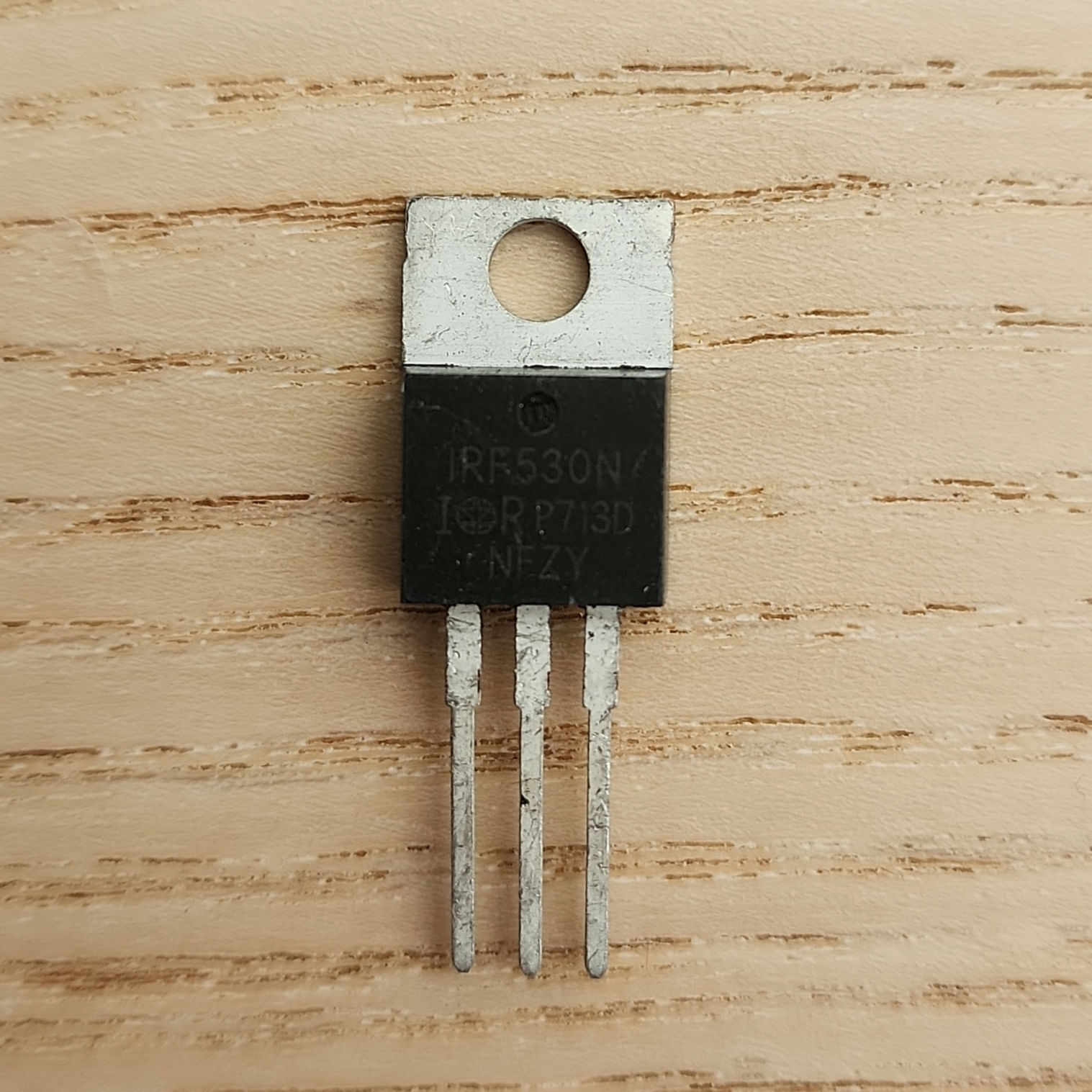 5pcs IRF530N 100V Single N-Channel MOSFET