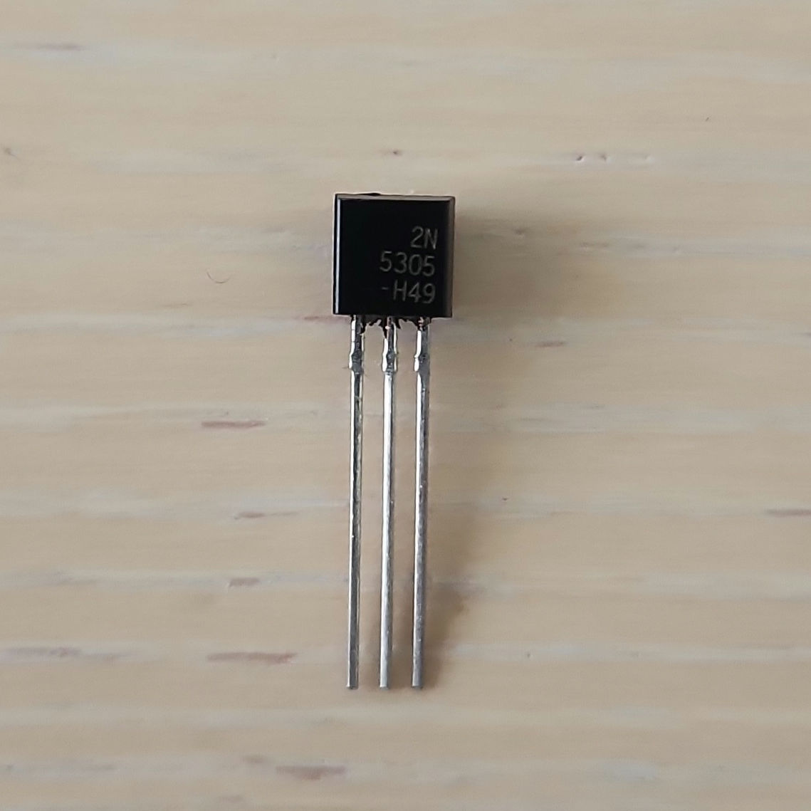 2N5305 25V 0.3A NPN Darlington Transistor