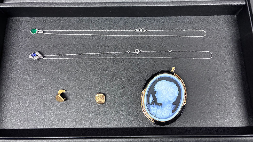 【買取実績】カメオ、エメラルド・サファイヤネックレス、金歯
