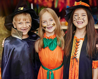 Spookesbury Harvest and Haunt Halloween Immersive Event Hampshire Wickham Family Friendly Half Term Activities